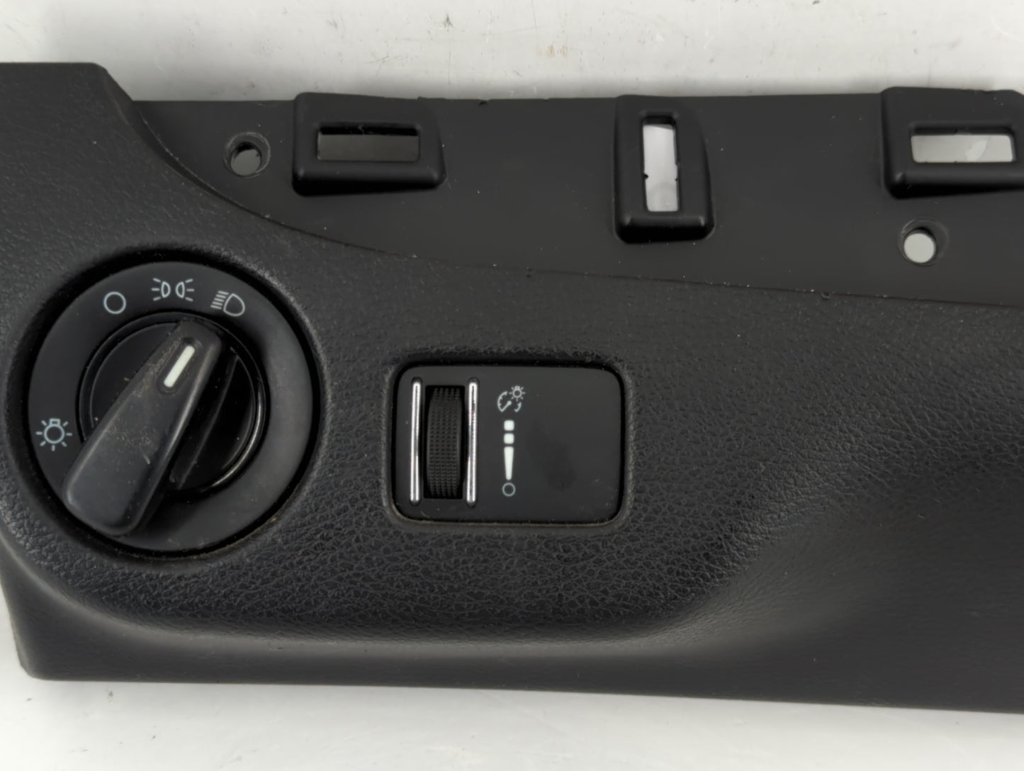 2015 Dodge Grand Caravan Headlight Head Light Switch Lamp Control - Oemusedautoparts1.com