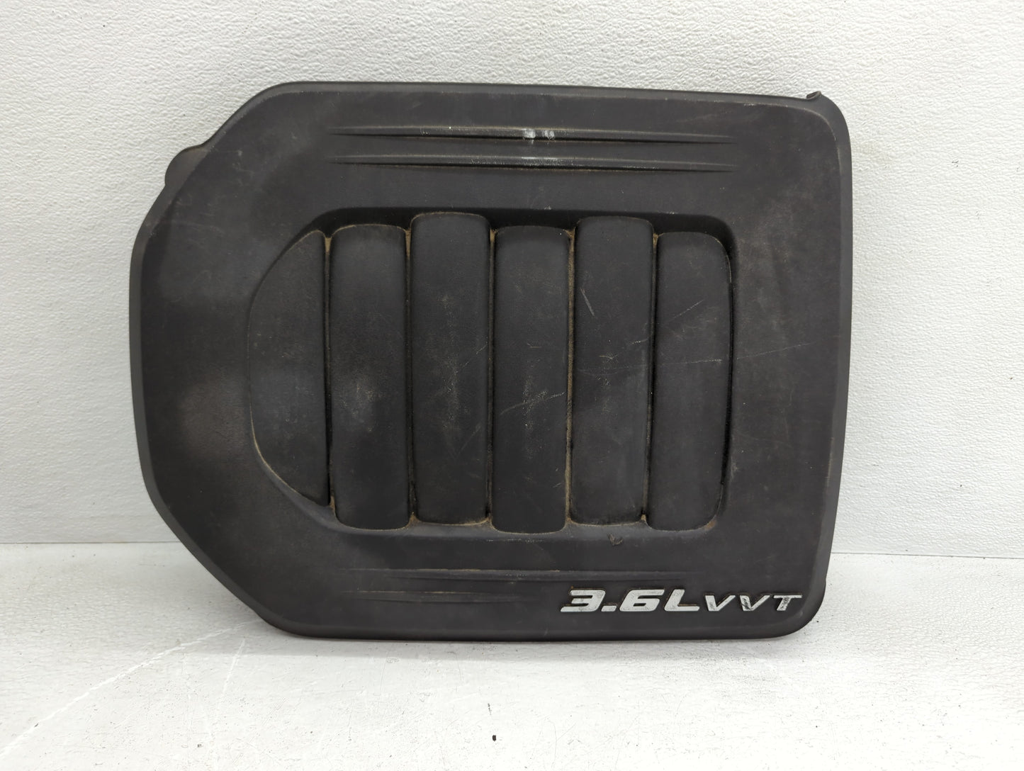2015 Dodge Grand Caravan Engine Cover - Oemusedautoparts1.com