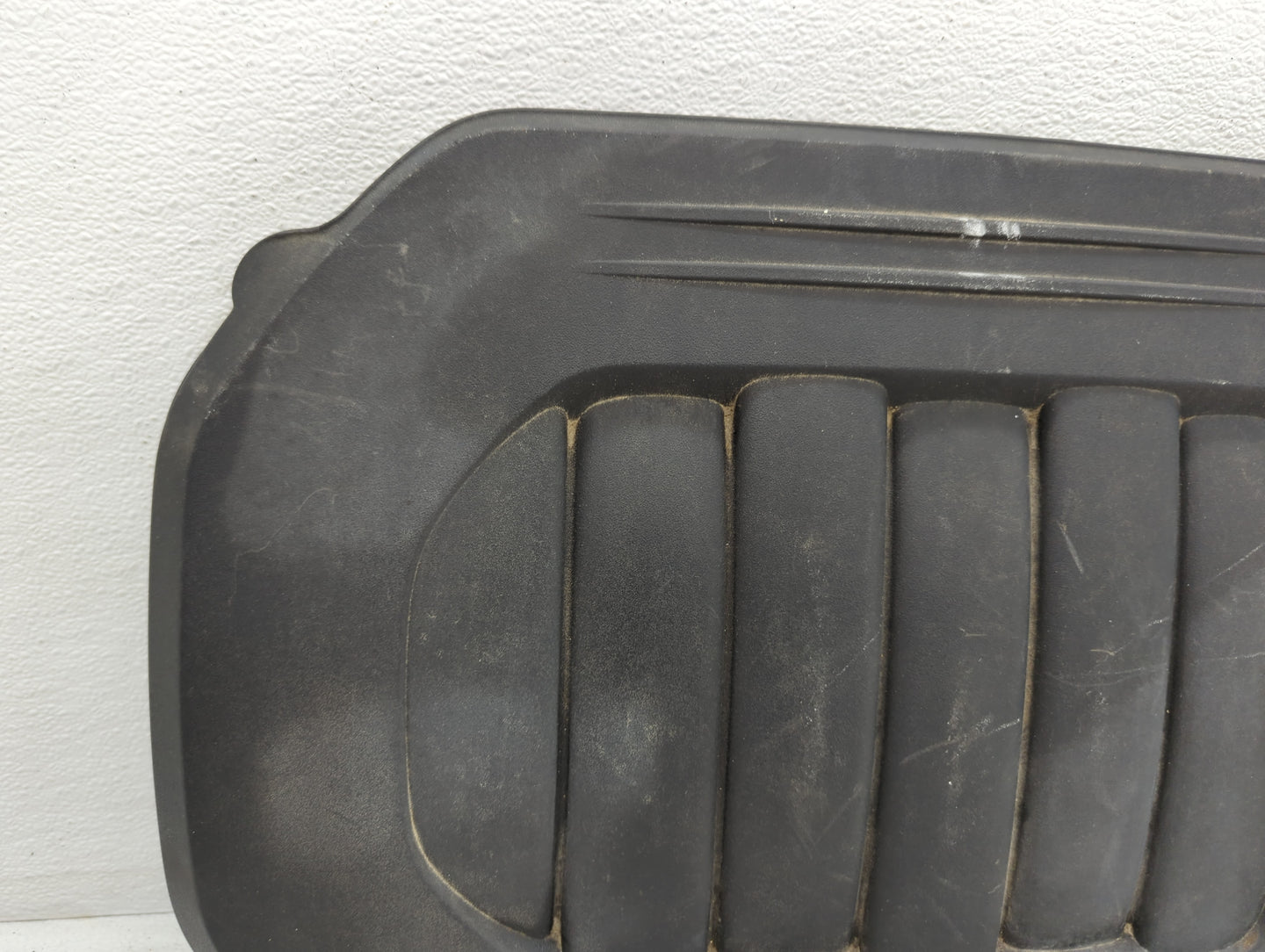 2015 Dodge Grand Caravan Engine Cover - Oemusedautoparts1.com