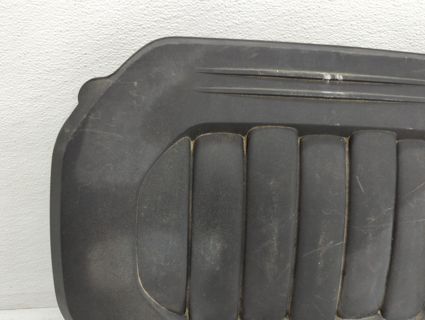 2015 Dodge Grand Caravan Engine Cover - Oemusedautoparts1.com