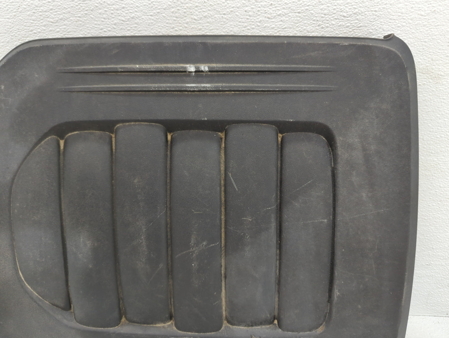 2015 Dodge Grand Caravan Engine Cover - Oemusedautoparts1.com