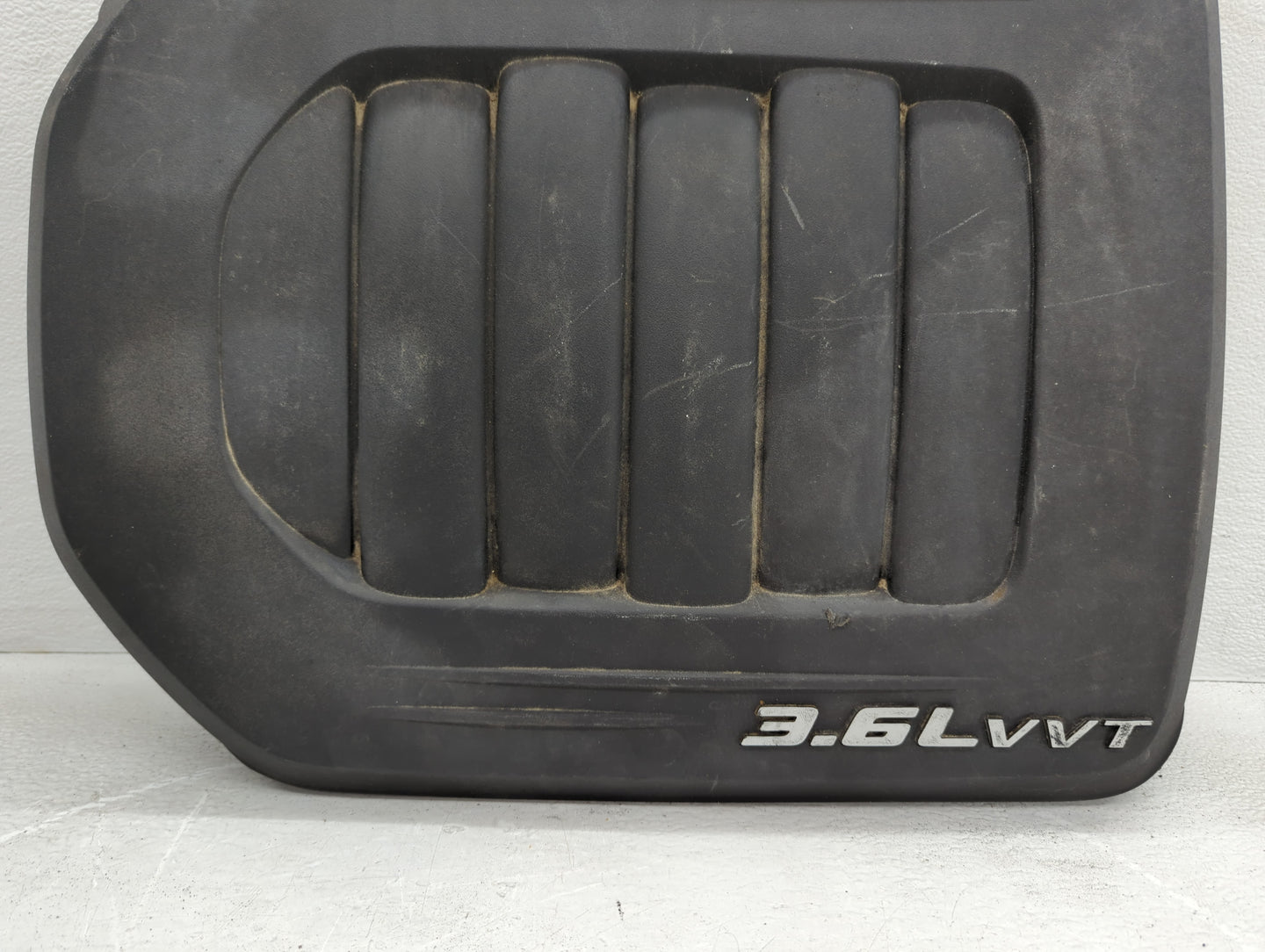 2015 Dodge Grand Caravan Engine Cover - Oemusedautoparts1.com