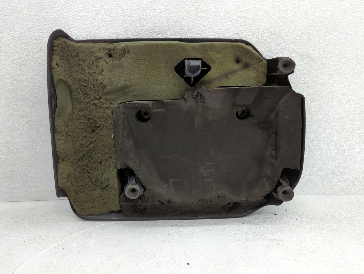 2015 Dodge Grand Caravan Engine Cover - Oemusedautoparts1.com