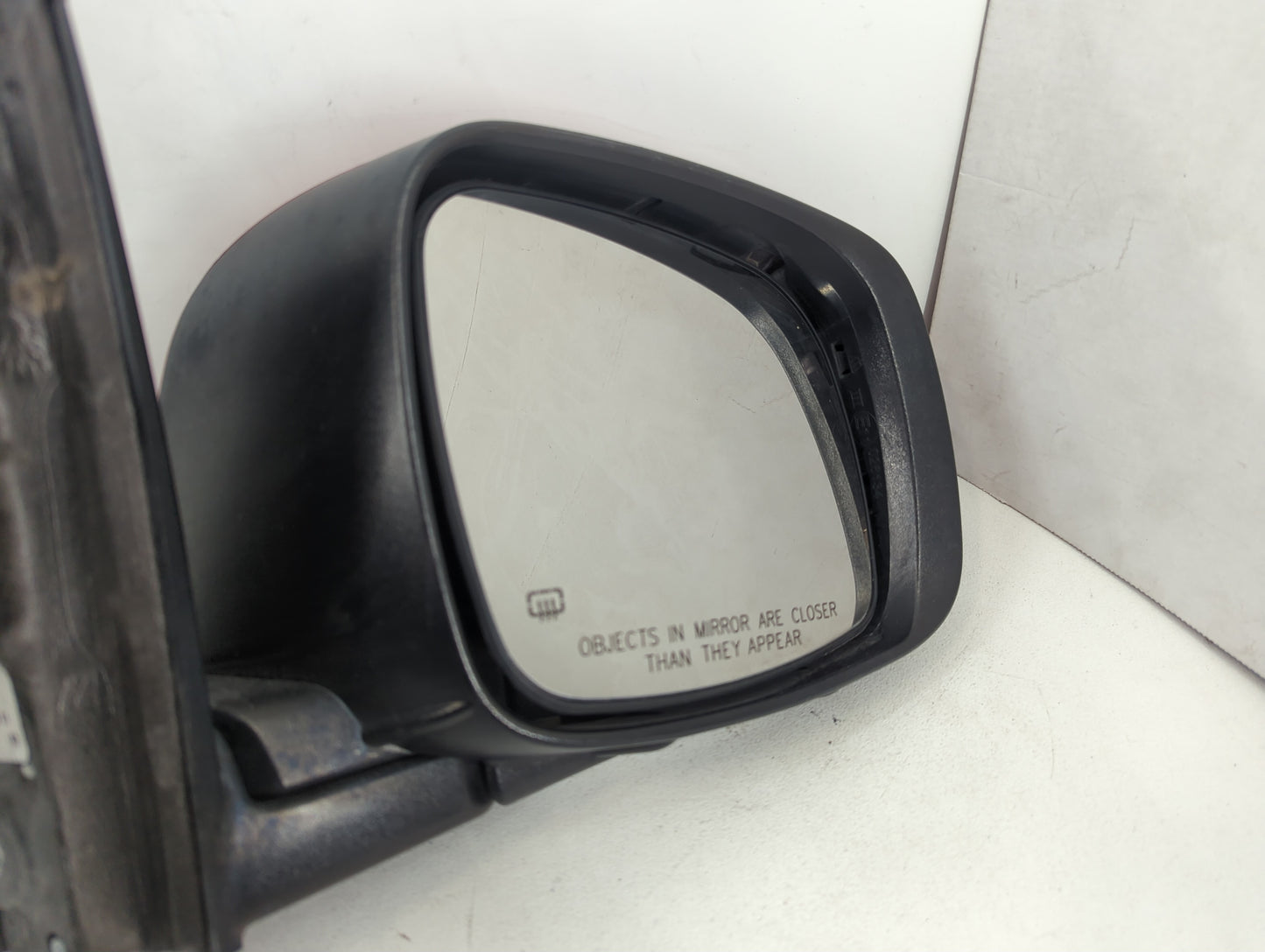 2011-2020 Dodge Grand Caravan Passenger Side View Mirror - Right Door Mirror OEM Used - Oemusedautoparts1.com
