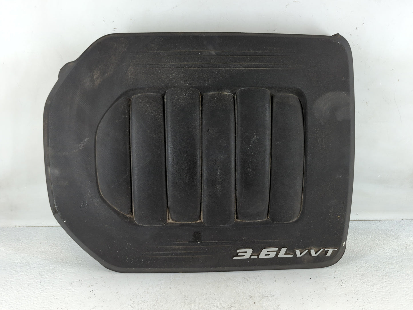 2015 Dodge Grand Caravan Engine Cover - Oemusedautoparts1.com