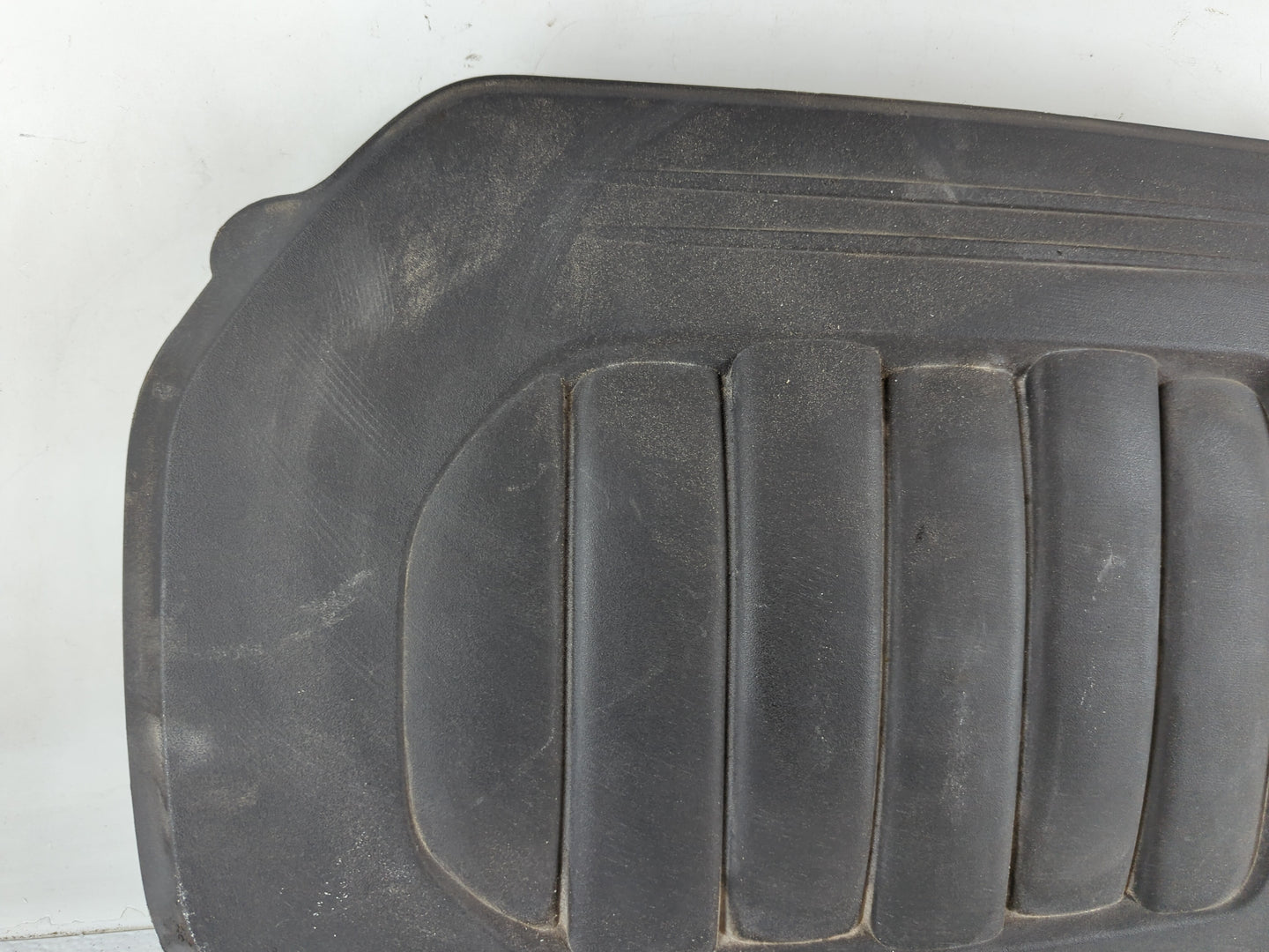 2015 Dodge Grand Caravan Engine Cover - Oemusedautoparts1.com