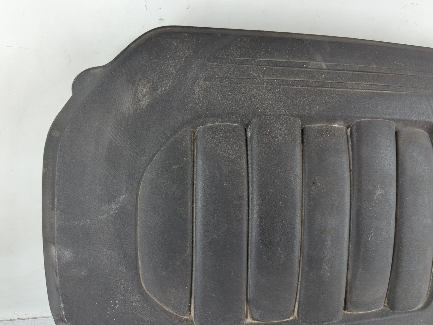 2015 Dodge Grand Caravan Engine Cover - Oemusedautoparts1.com