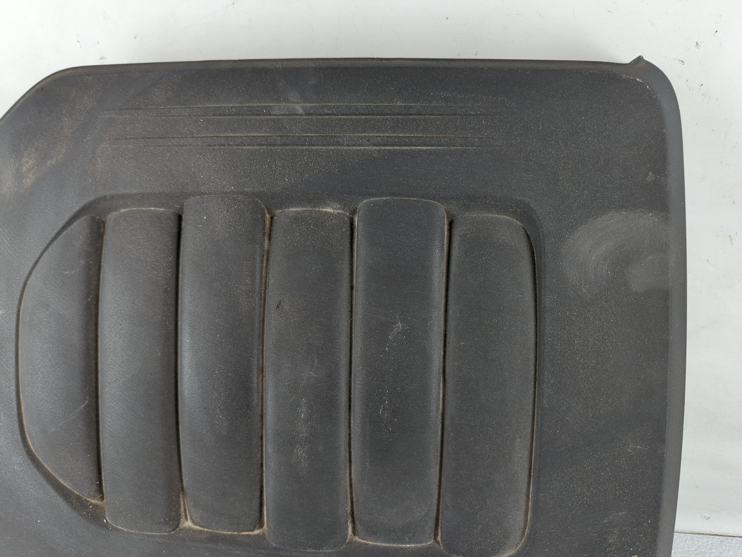 2015 Dodge Grand Caravan Engine Cover - Oemusedautoparts1.com