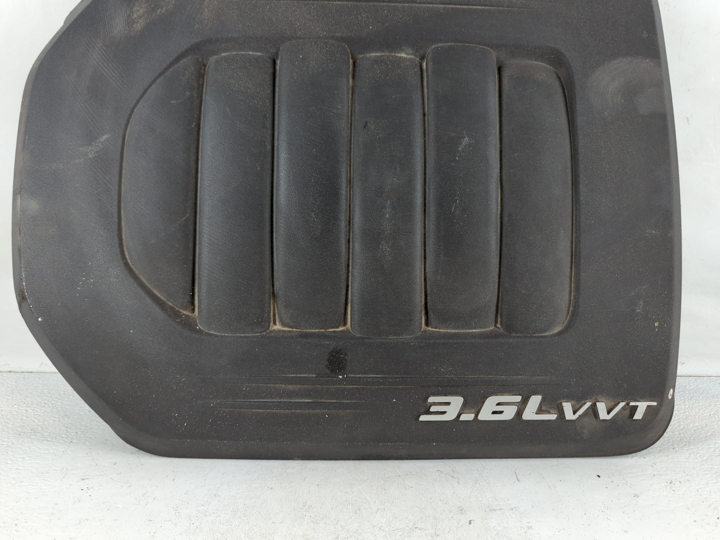 2015 Dodge Grand Caravan Engine Cover - Oemusedautoparts1.com