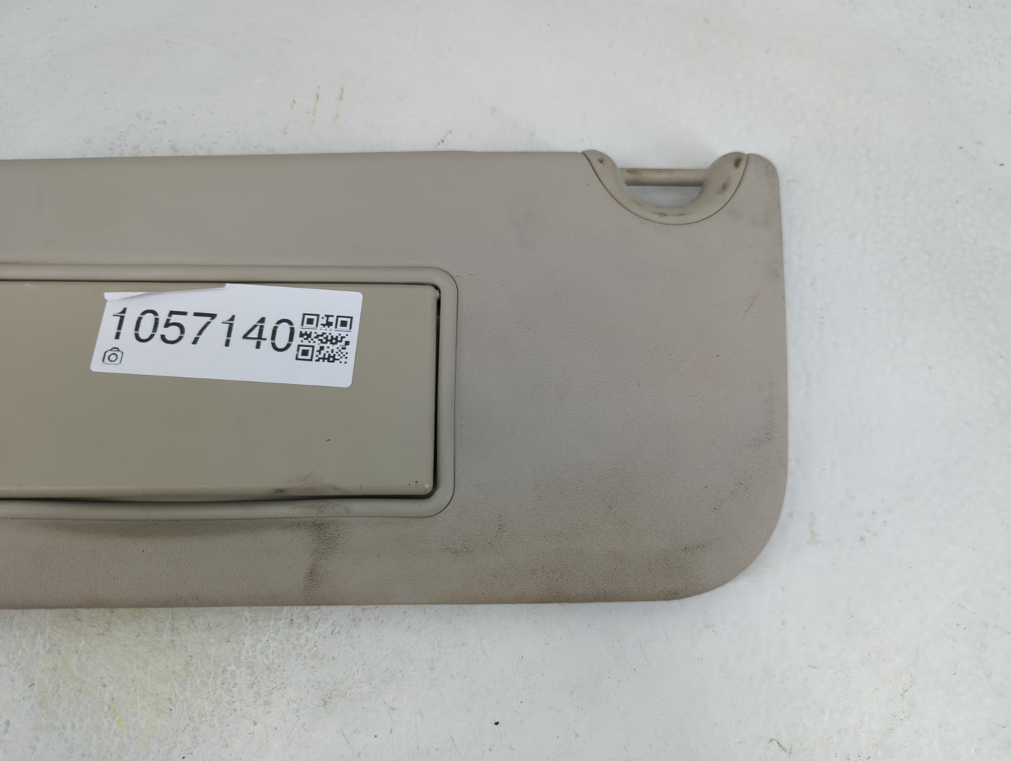 2015 Dodge Journey Sun Visor Shade Replacement Driver Left Mirror Fits OEM Used Auto Parts - Oemusedautoparts1.com