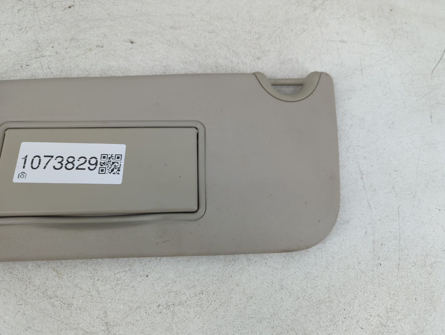 2015 Dodge Journey Sun Visor Shade Replacement Driver Left Mirror Fits OEM Used Auto Parts - Oemusedautoparts1.com