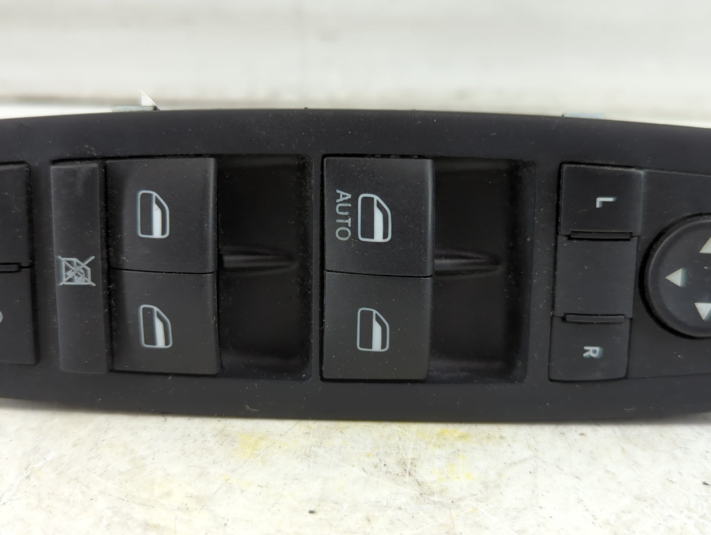 2015 Dodge Journey Master Power Window Switch Replacement Driver Side Left P/N:68084001AB Fits OEM Used Auto Parts - Oemused
