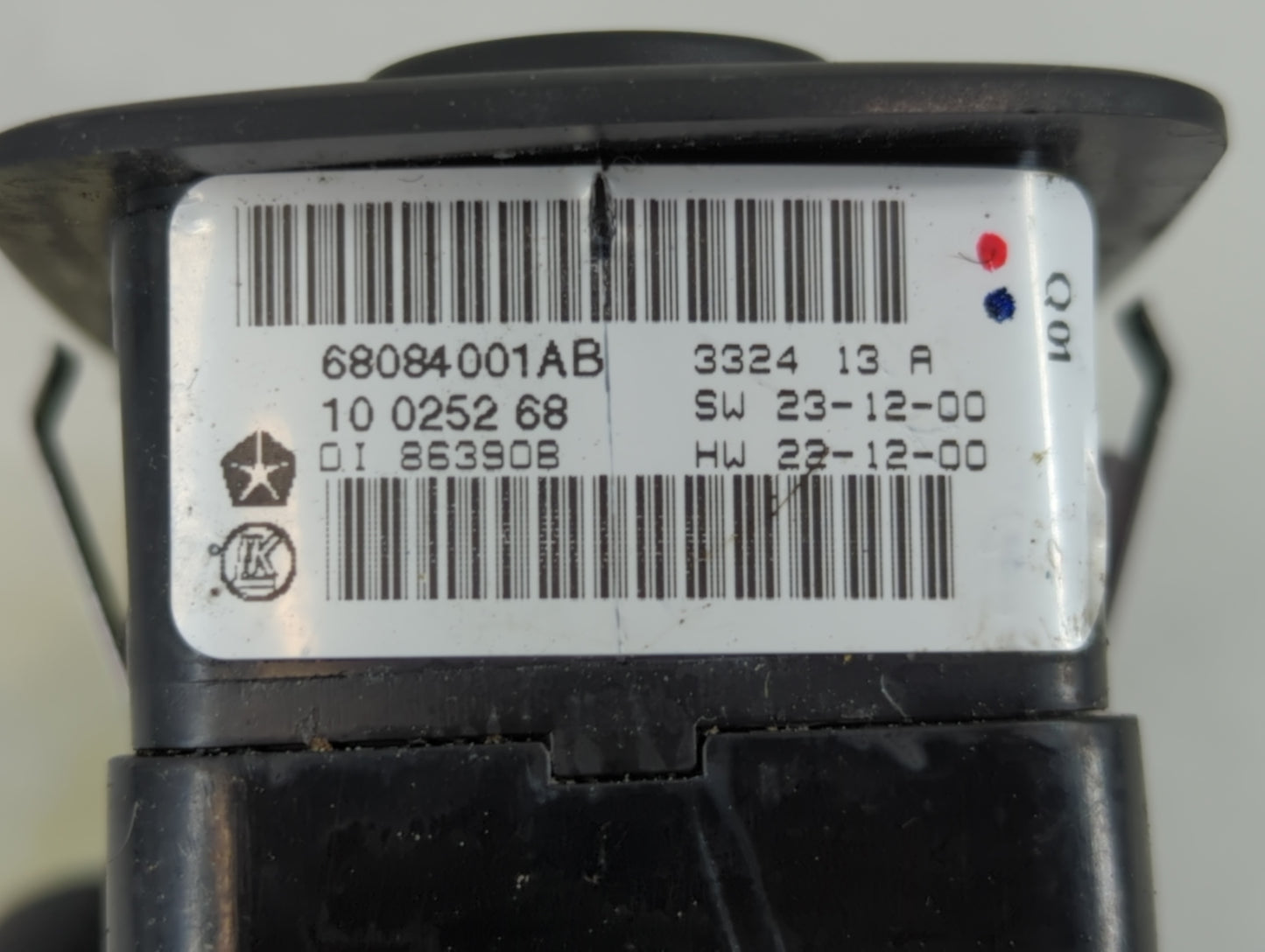 2015 Dodge Journey Master Power Window Switch Replacement Driver Side Left P/N:68084001AB Fits OEM Used Auto Parts - Oemused