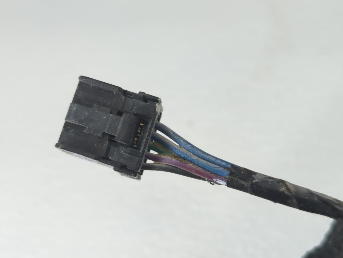2011-2015 Dodge Journey Driver Side View Mirror - Left Door Mirror OEM Used - Oemusedautoparts1.com