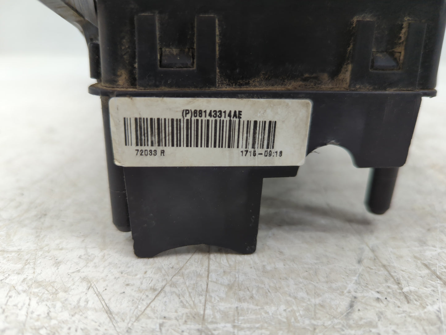 Dodge Journey Fusebox Fuse Box Relay Module Tipm 68143314ae - Oemusedautoparts1.com