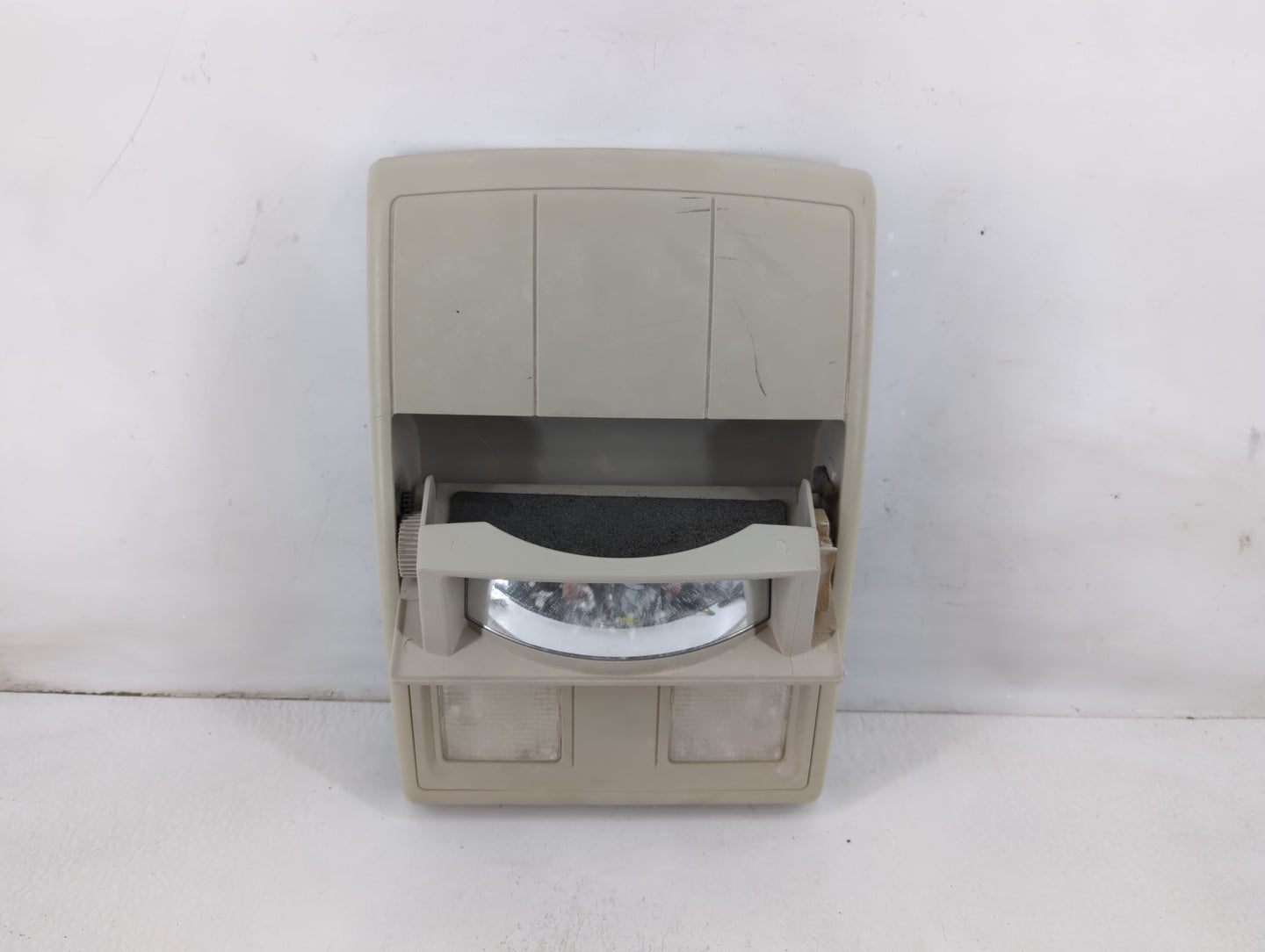 2012-2019 Dodge Journey Overhead Roof Console 1111255 - Oemusedautoparts1.com