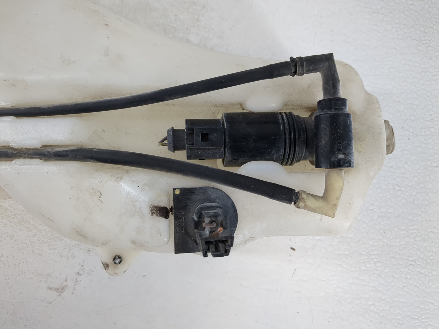 2015 Dodge Journey Windshield Washer Fluid Reservoir Bottle Oem - Oemusedautoparts1.com