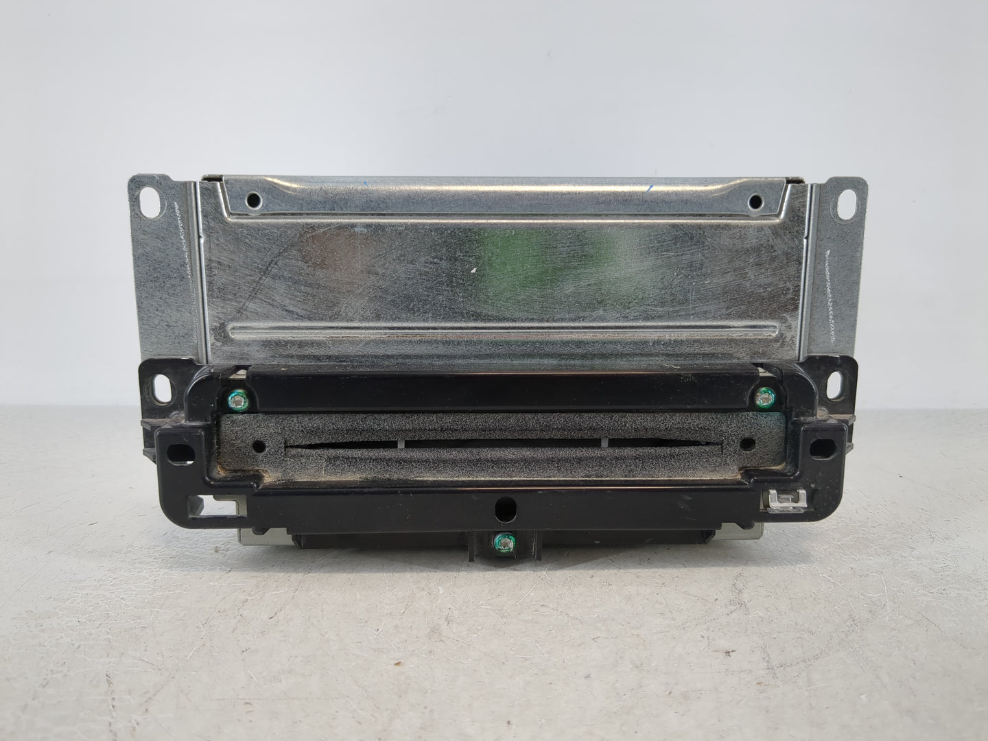 2015 Dodge Journey Radio AM FM Cd Player Receiver Replacement P/N:P68209666AI Fits OEM Used Auto Parts - Oemusedautoparts1.c