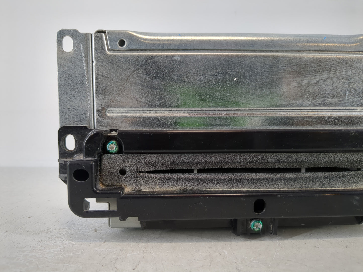2015 Dodge Journey Radio AM FM Cd Player Receiver Replacement P/N:P68209666AI Fits OEM Used Auto Parts - Oemusedautoparts1.c