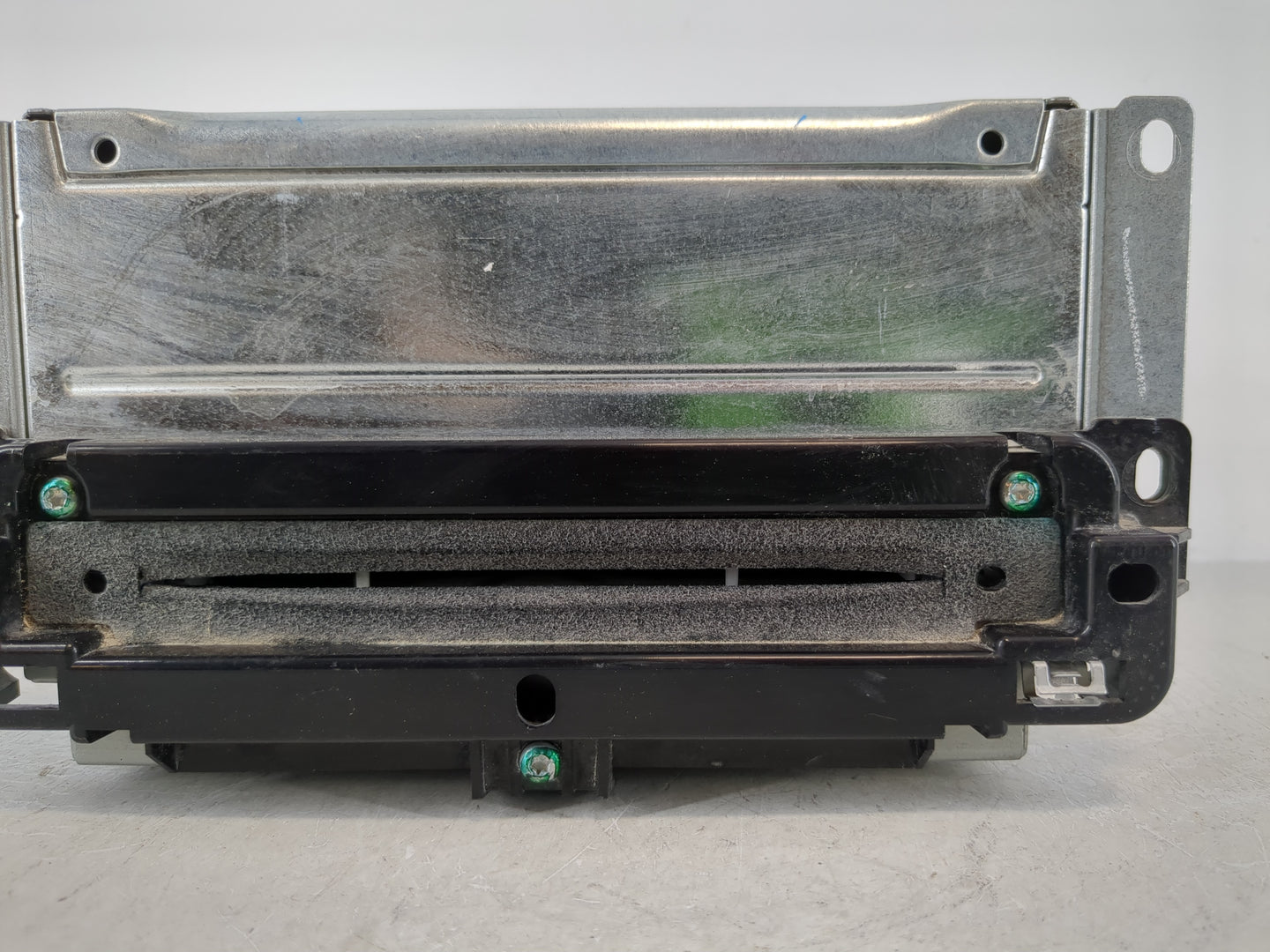 2015 Dodge Journey Radio AM FM Cd Player Receiver Replacement P/N:P68209666AI Fits OEM Used Auto Parts - Oemusedautoparts1.c