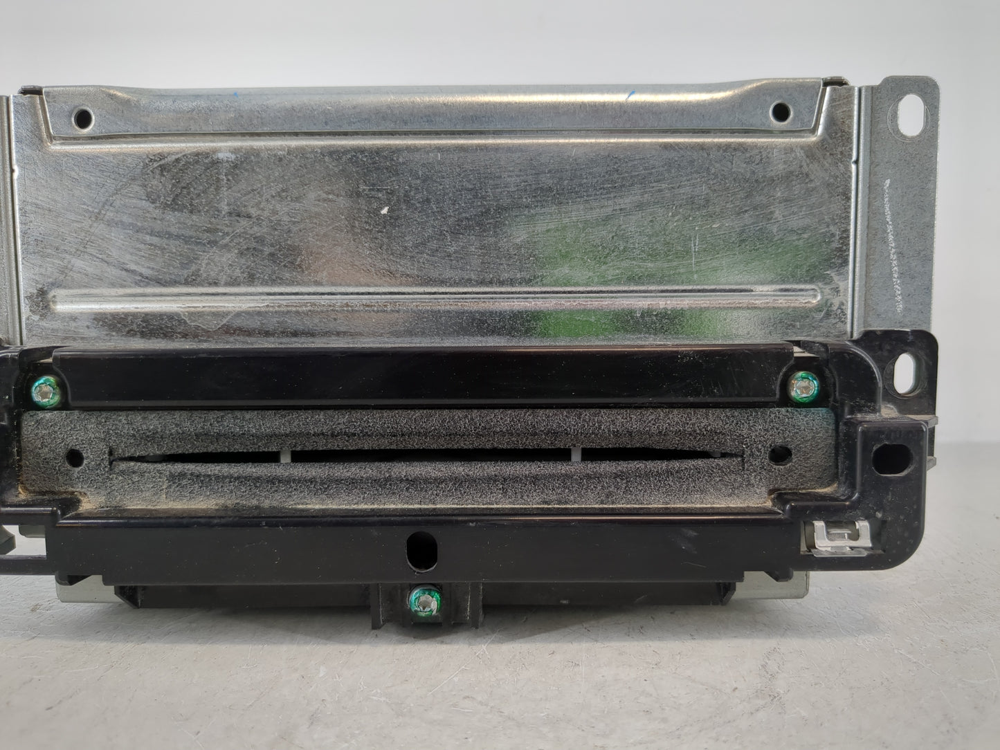 2015 Dodge Journey Radio AM FM Cd Player Receiver Replacement P/N:P68209666AI Fits OEM Used Auto Parts - Oemusedautoparts1.c