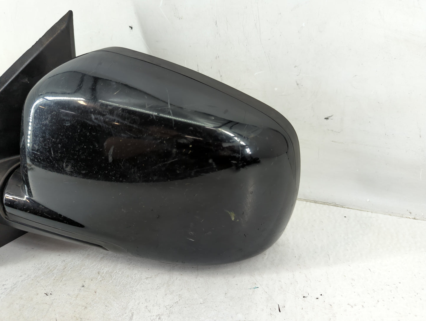 2015 Dodge Journey Driver Side View Mirror - Left Door Mirror OEM Used - Oemusedautoparts1.com