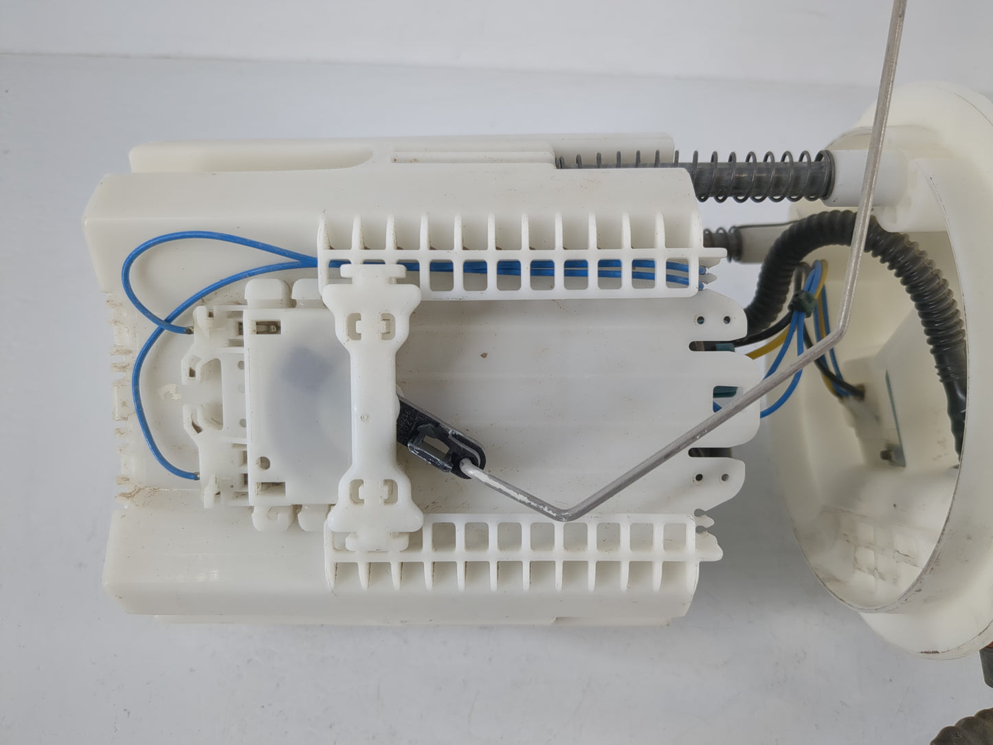 2011-2019 Dodge Journey Electrical Gas Fuel Pump Assembly - Oemusedautoparts1.com
