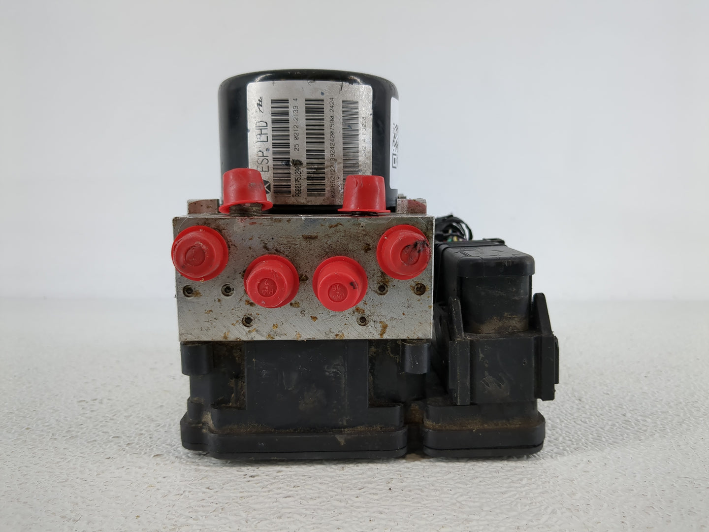 2015 Dodge Journey ABS Pump Control Module Replacement P/N:P68217512AA Fits OEM Used Auto Parts - Oemusedautoparts1.com