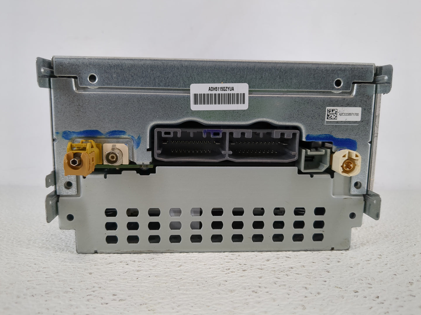 2018-2020 Dodge Journey Radio AM FM Cd Player Receiver Replacement P/N:P68209665AD Fits Fits 2018 2019 2020 OEM Used Auto Pa