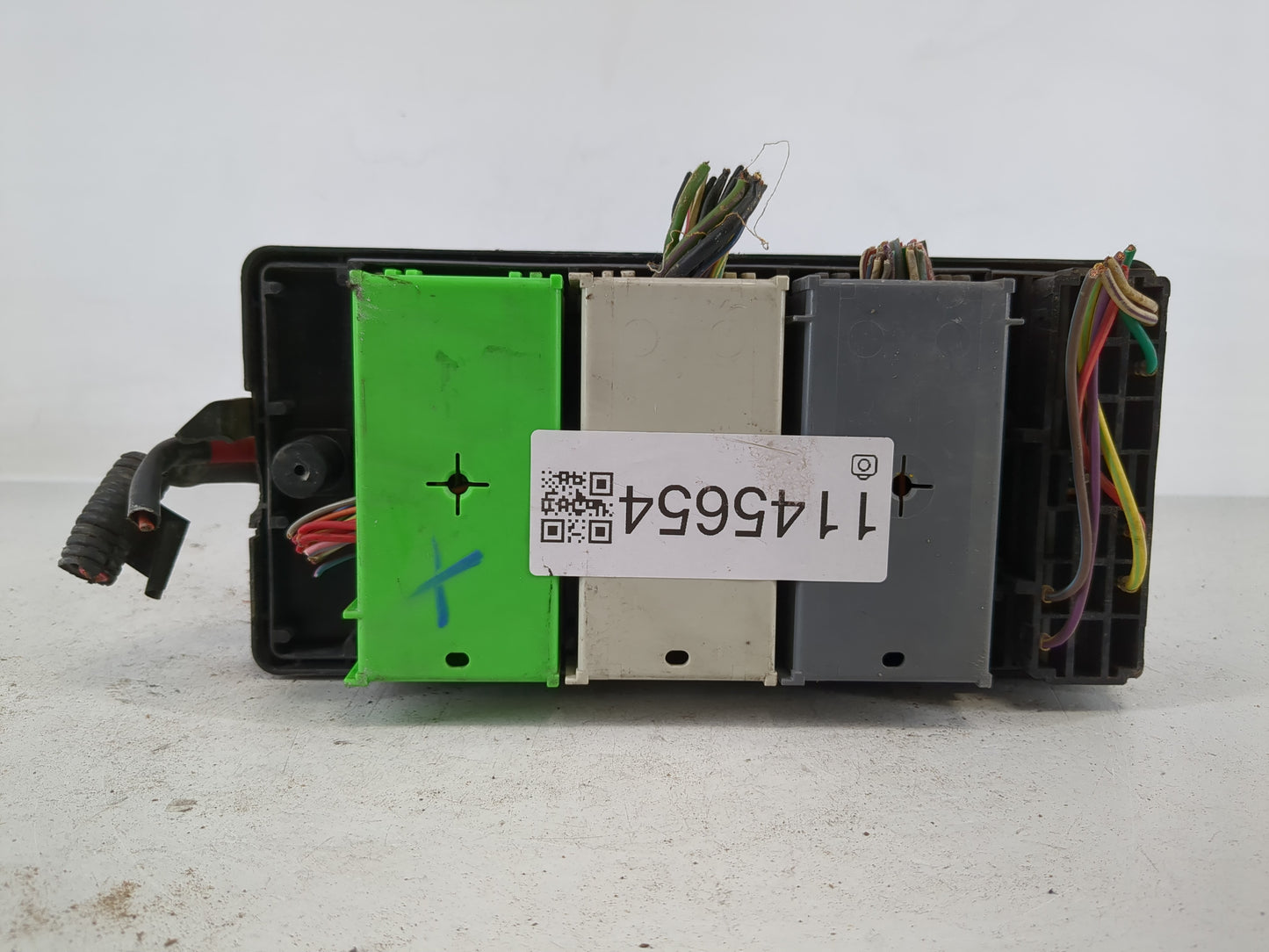2012-2019 Dodge Journey Fusebox Fuse Box Relay Module Tipm - Oemusedautoparts1.com