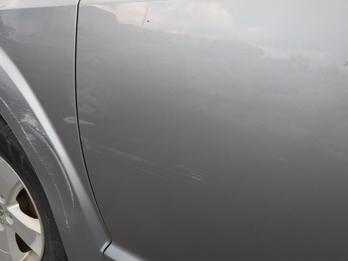 2015 Dodge Journey Driver Front Door Oem - Oemusedautoparts1.com