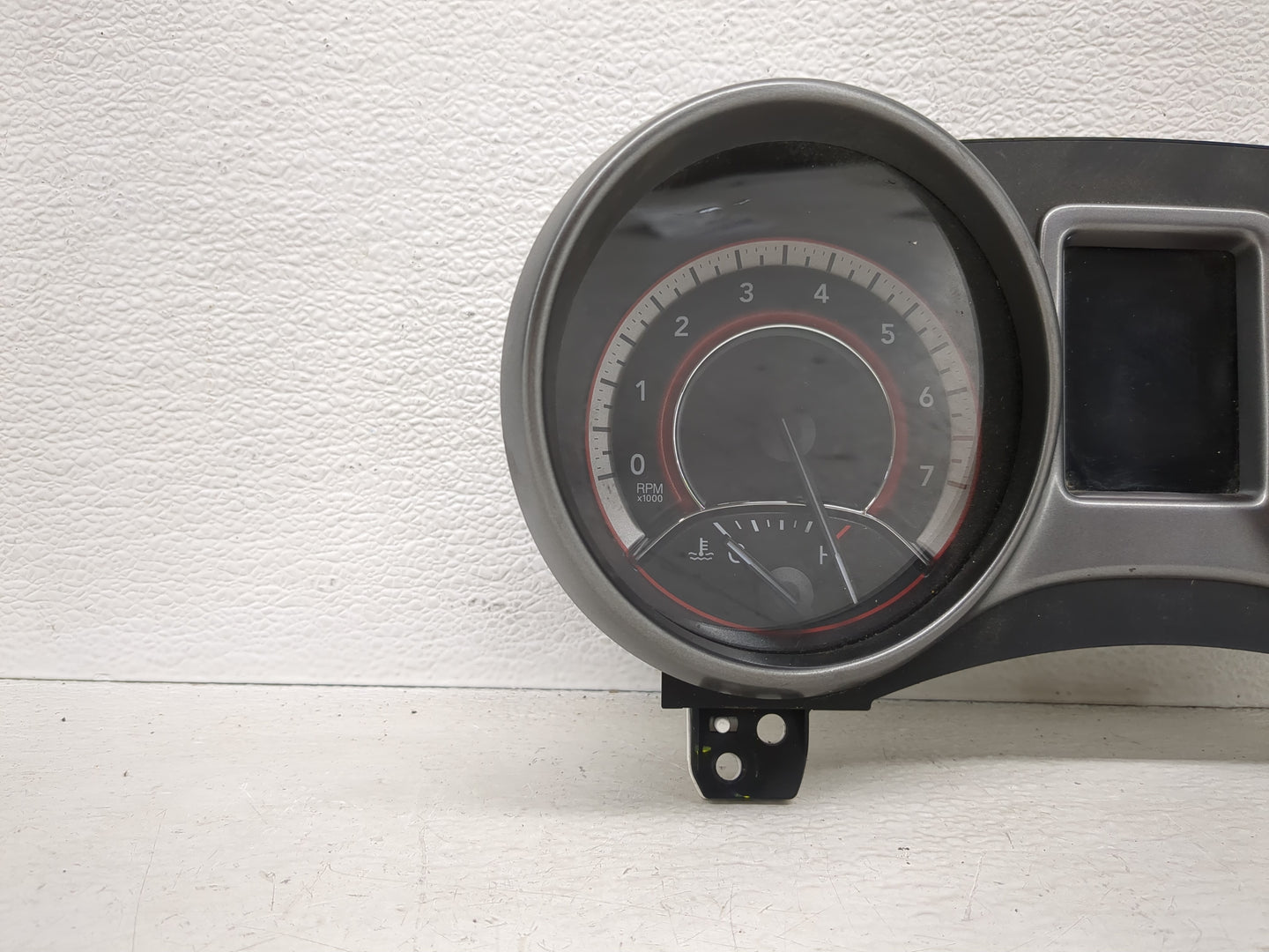 2015 Dodge Journey Instrument Cluster Speedometer Gauges P/N:68249018AA Fits OEM Used Auto Parts - Oemusedautoparts1.com