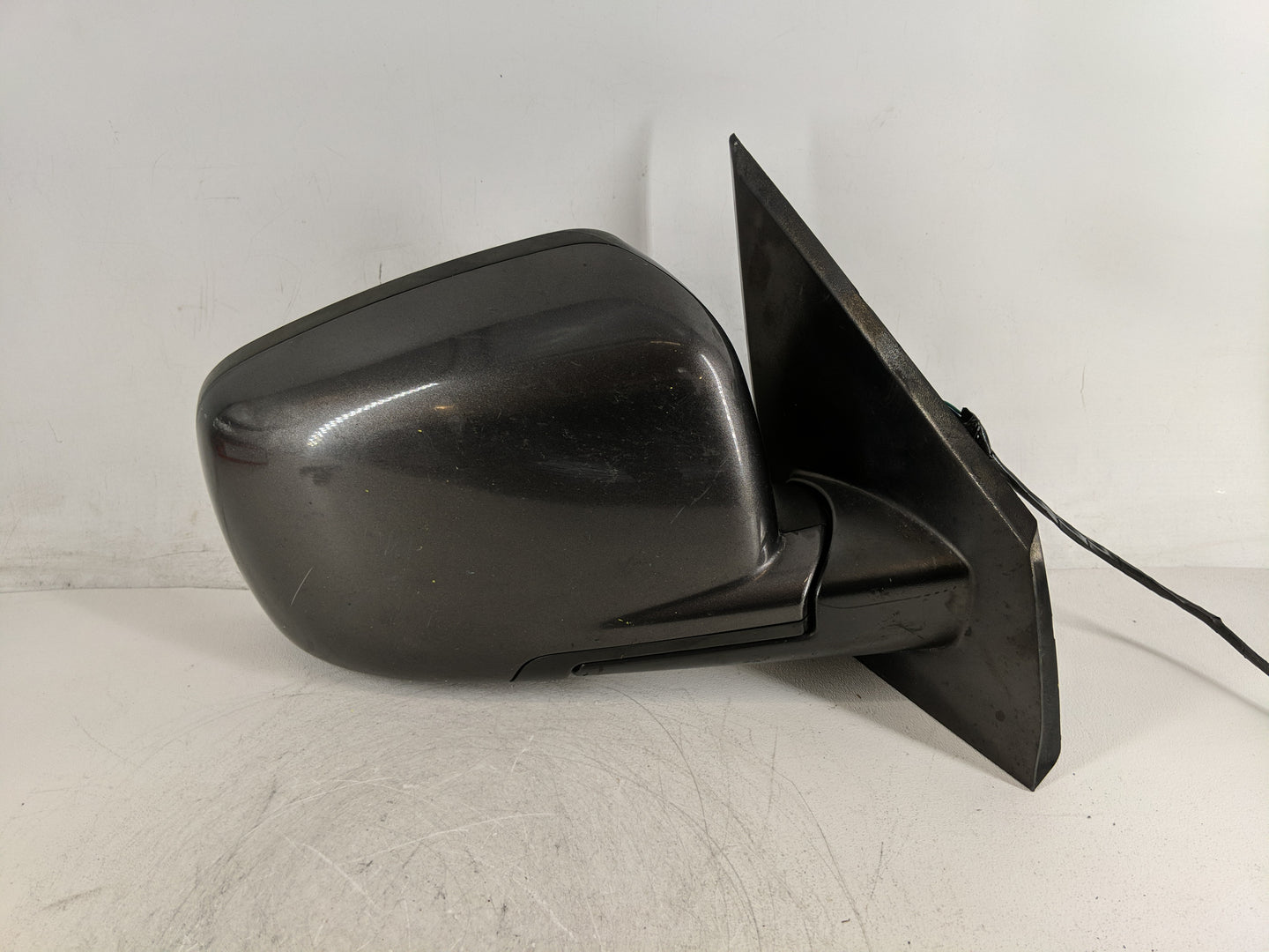 2015 Dodge Journey Side Mirror Replacement Passenger Right View Door Mirror Fits OEM Used Auto Parts - Oemusedautoparts1.com