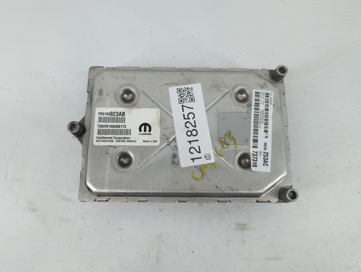 2015 Dodge Journey PCM Engine Control Computer ECU ECM PCU OEM P/N:P05150923AB Fits OEM Used Auto Parts - Oemusedautoparts1.