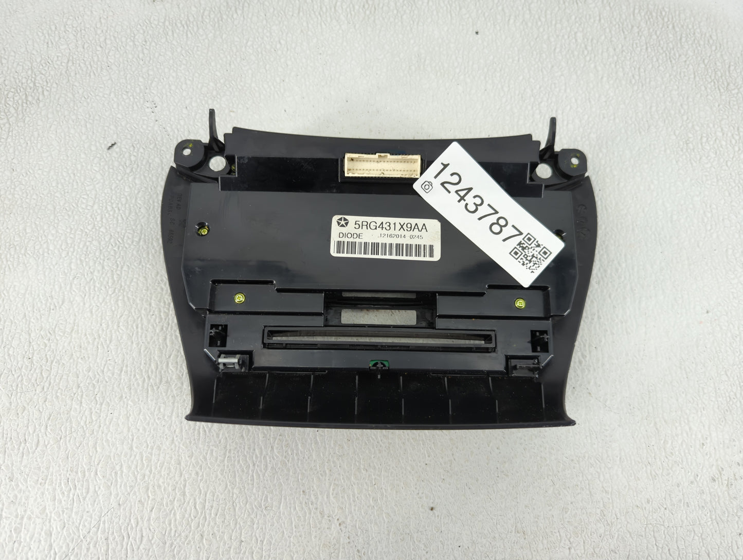 2015 Dodge Journey Climate Control Module Temperature AC/Heater Replacement P/N:5RG431X9AA Fits OEM Used Auto Parts - Oemuse