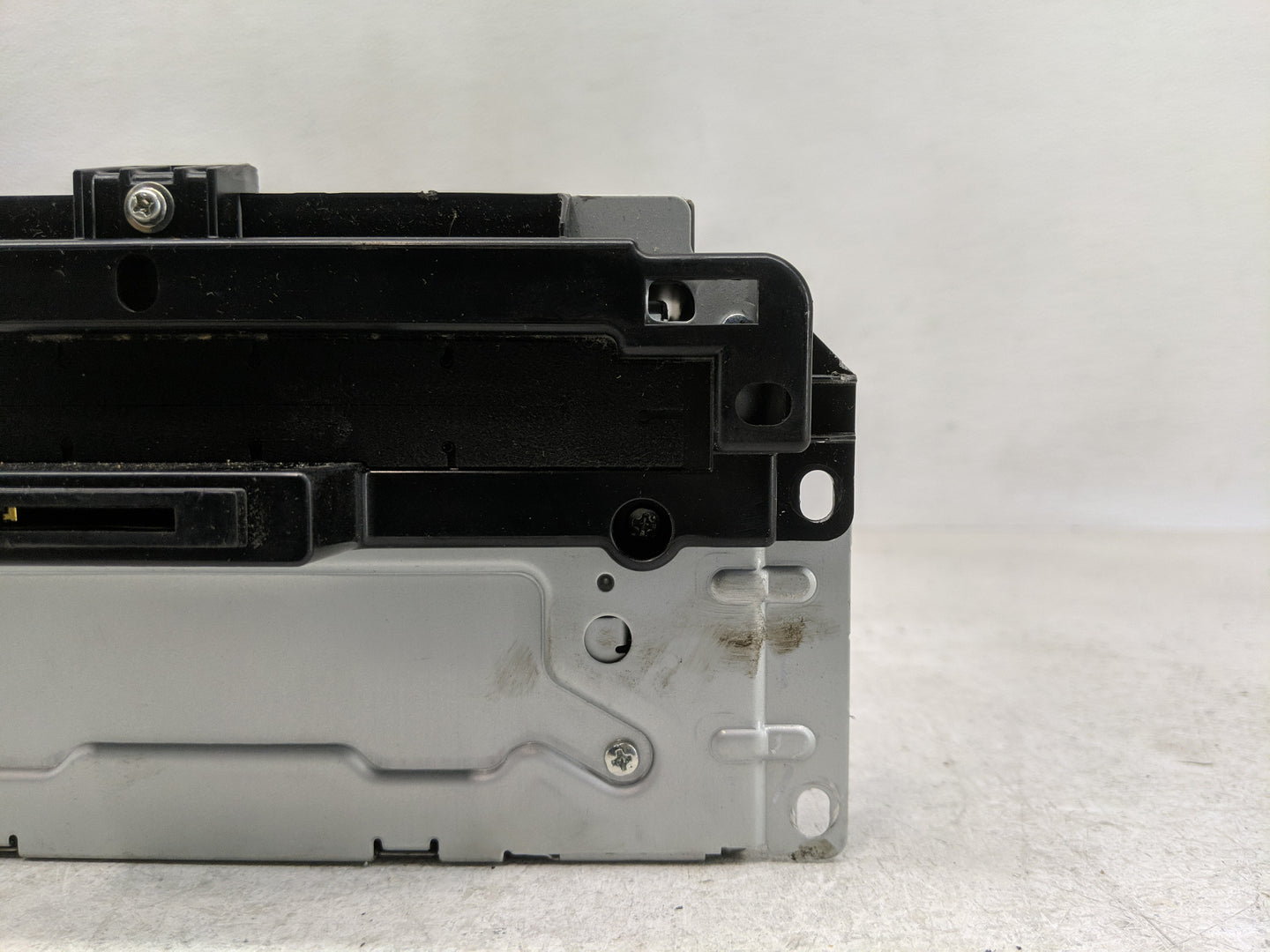 2015 Dodge Journey Radio AM FM Cd Player Receiver Replacement P/N:P68240129AA Fits OEM Used Auto Parts - Oemusedautoparts1.c