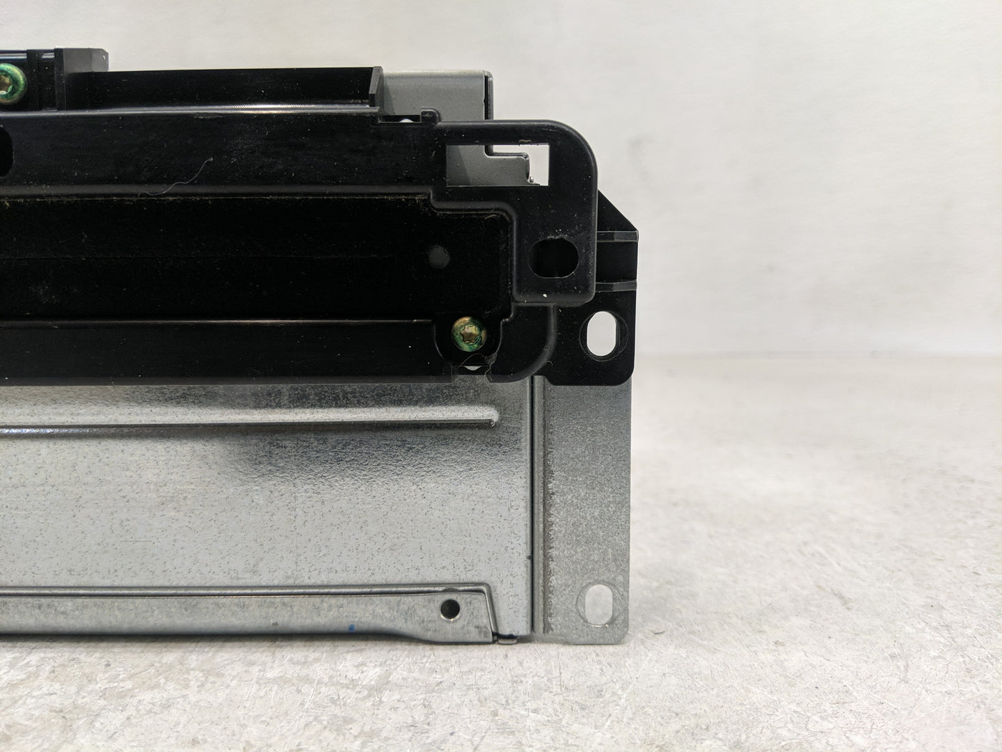 2015 Dodge Journey Radio AM FM Cd Player Receiver Replacement Fits OEM Used Auto Parts - Oemusedautoparts1.com