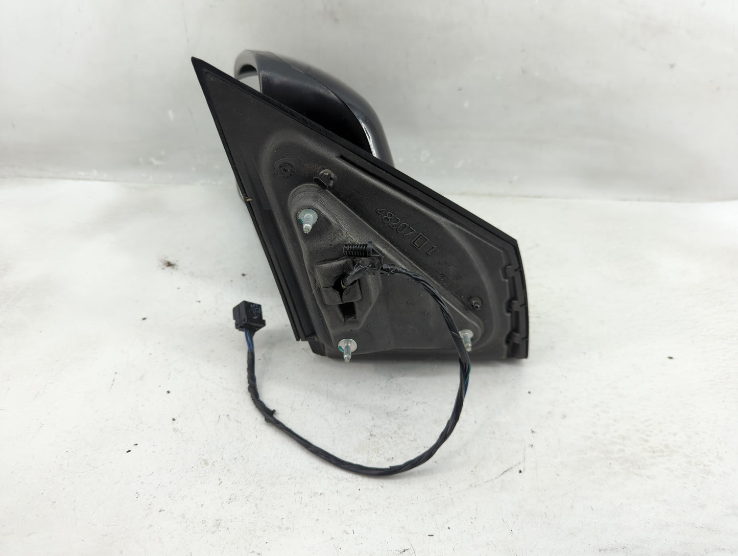 2015 Dodge Journey Driver Side View Mirror - Left Door Mirror OEM Used - Oemusedautoparts1.com