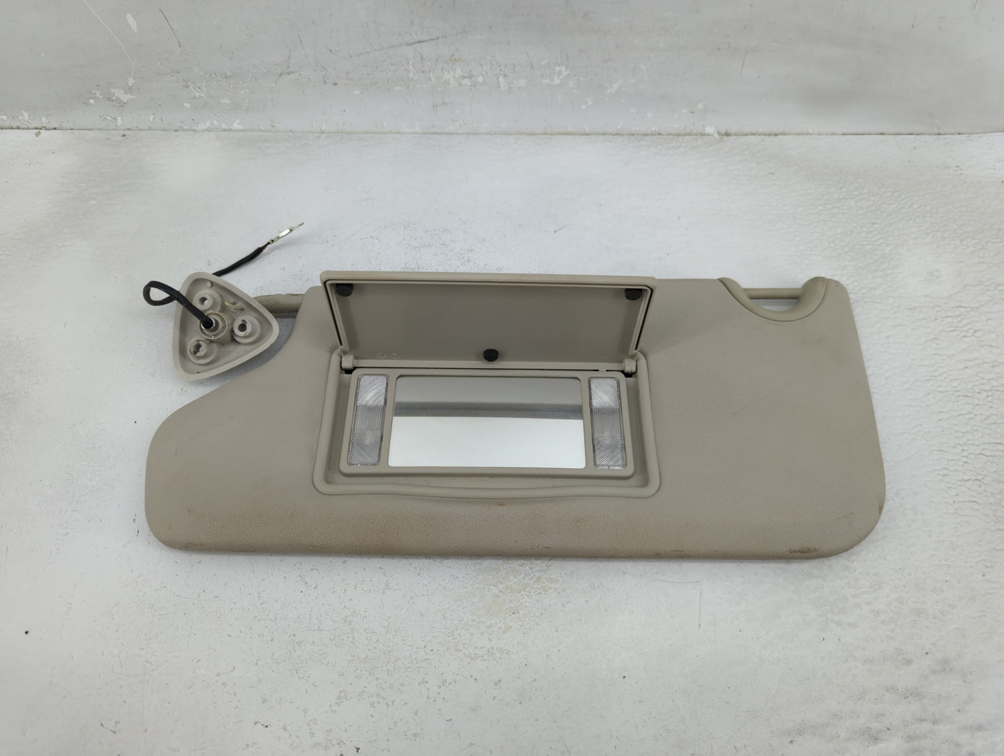 2011-2020 Dodge Journey Sun Visor Shade Replacement Driver Left Mirror Fits Fits 2011 2012 2013 2014 2015 2016 2017 2018 201