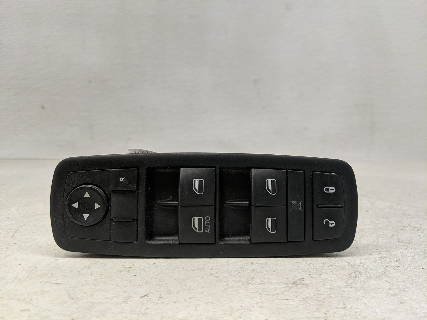 2015 Dodge Journey Master Power Window Switch Replacement Driver Side Left P/N:10025268 68084001AD Fits OEM Used Auto Parts 
