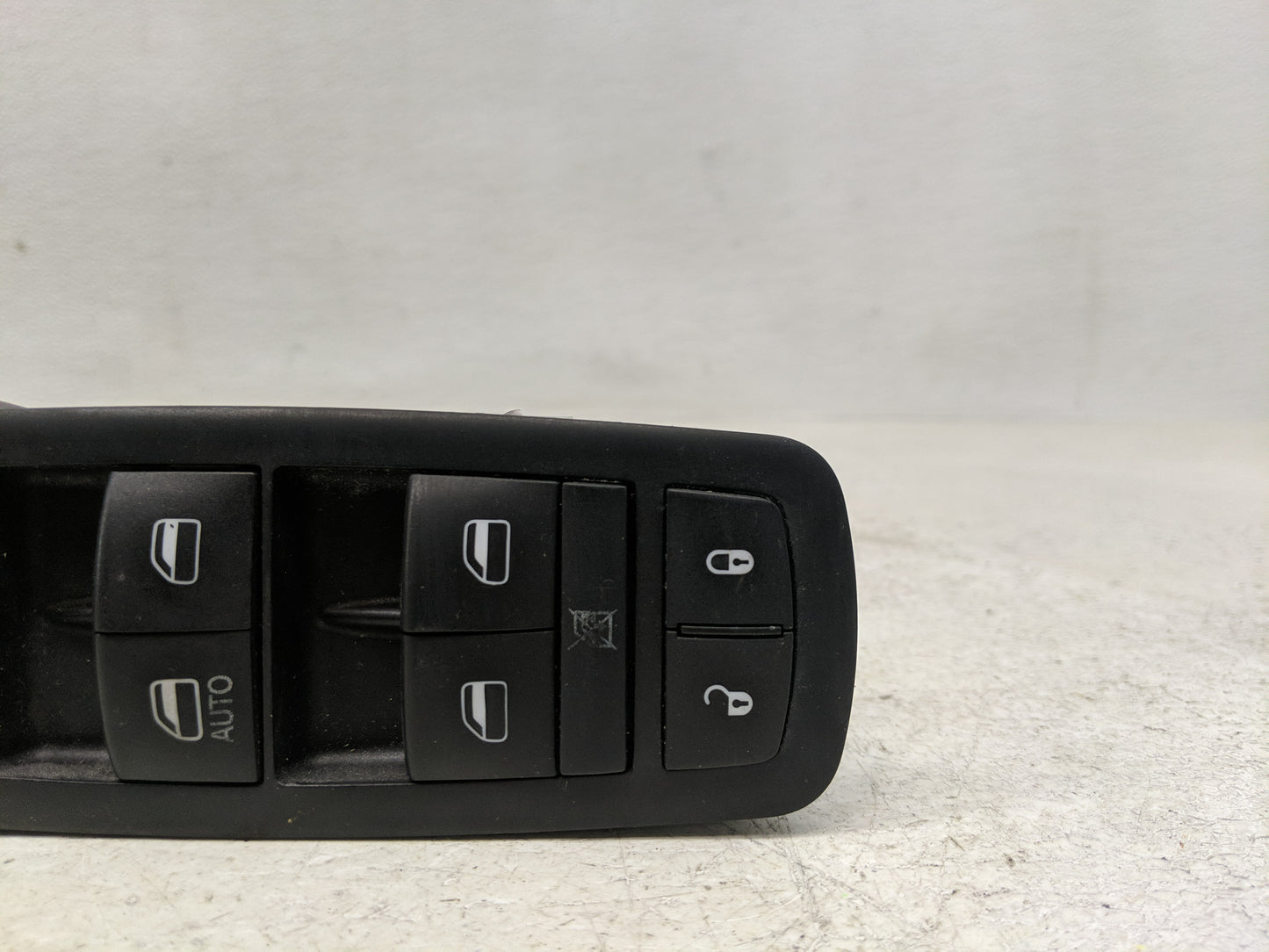 2015 Dodge Journey Master Power Window Switch Replacement Driver Side Left P/N:10025268 68084001AD Fits OEM Used Auto Parts 