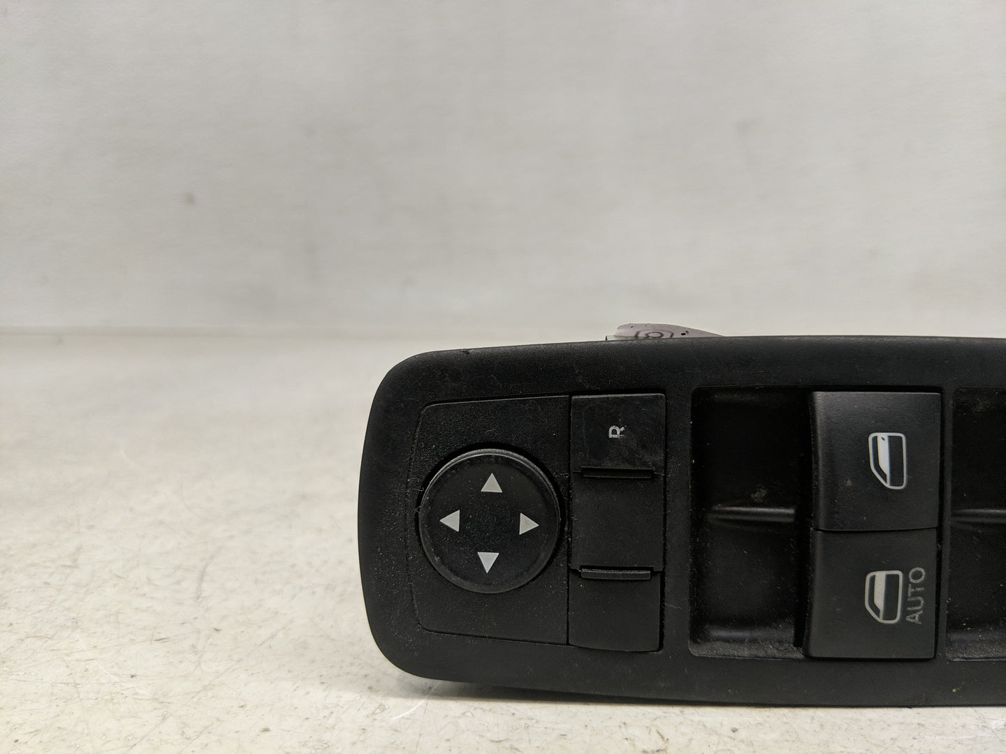 2015 Dodge Journey Master Power Window Switch Replacement Driver Side Left P/N:10025268 68084001AD Fits OEM Used Auto Parts 