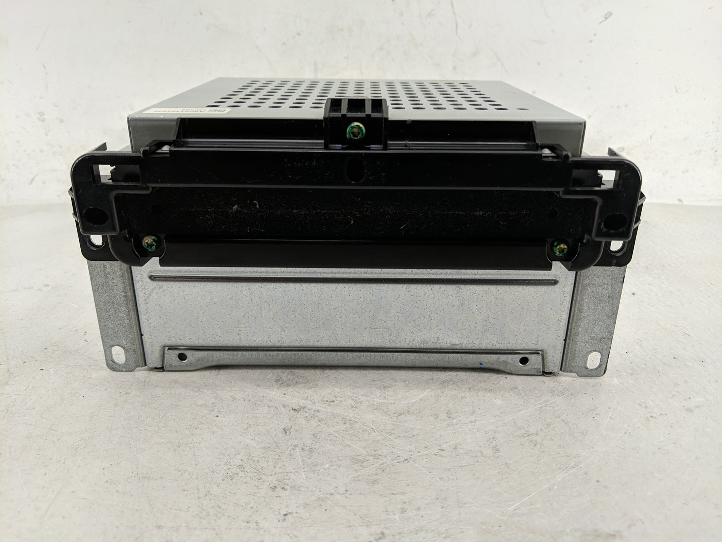 2018-2020 Dodge Journey Radio AM FM Cd Player Receiver Replacement P/N:P68209665AD Fits Fits 2018 2019 2020 OEM Used Auto Pa