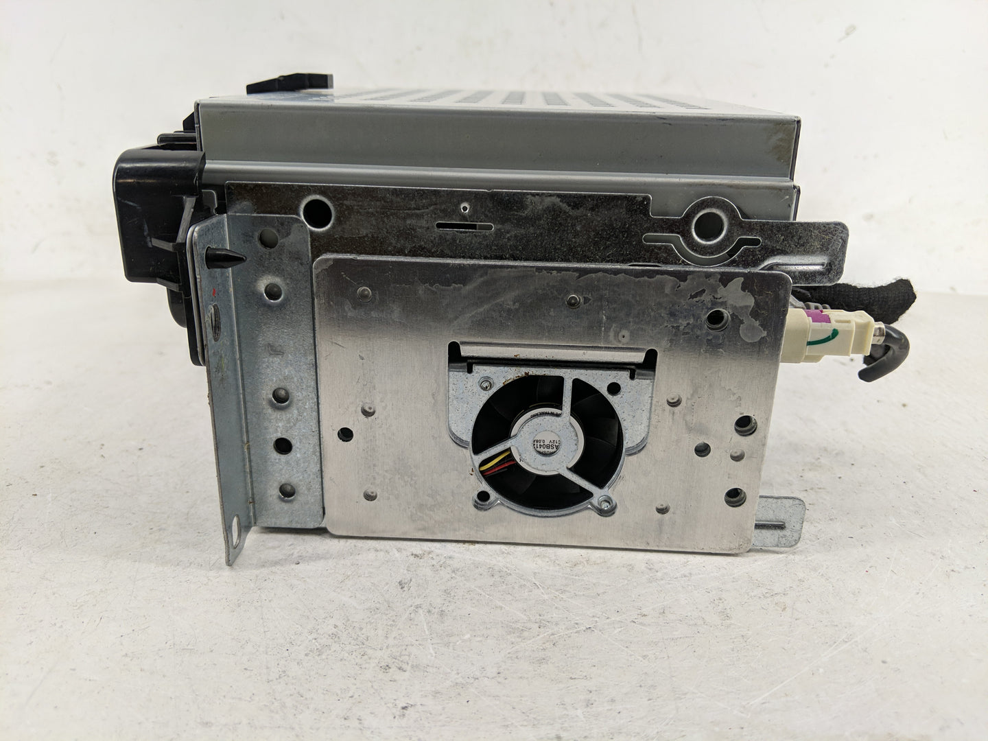2018-2020 Dodge Journey Radio AM FM Cd Player Receiver Replacement P/N:P68209665AD Fits Fits 2018 2019 2020 OEM Used Auto Pa