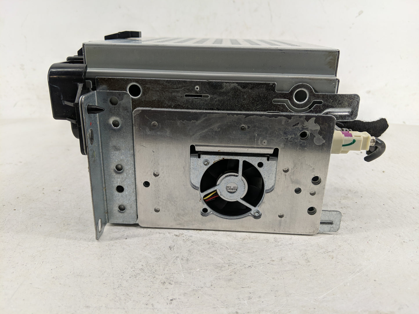 2018-2020 Dodge Journey Radio AM FM Cd Player Receiver Replacement P/N:P68209665AD Fits Fits 2018 2019 2020 OEM Used Auto Pa