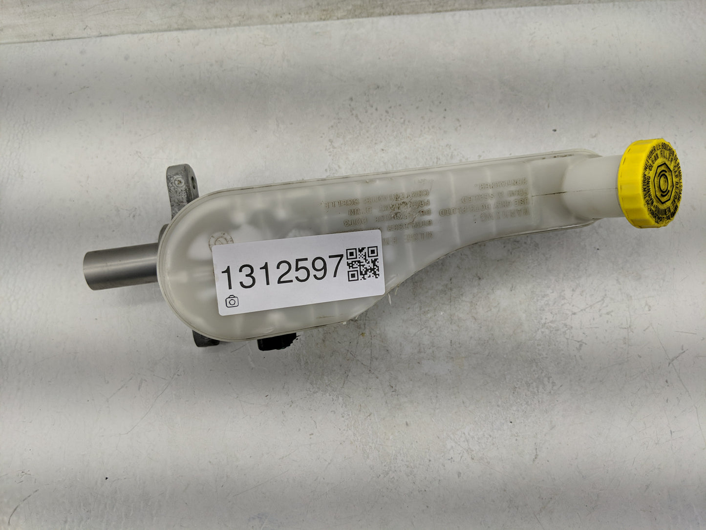 2015 Dodge Journey Brake Master Cylinder - Oemusedautoparts1.com
