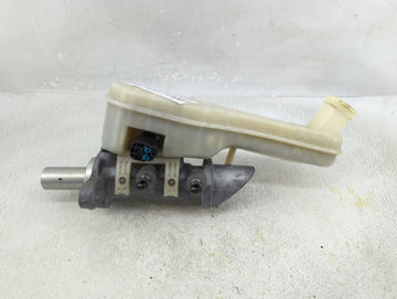 2015 Dodge Journey Brake Master Cylinder - Oemusedautoparts1.com