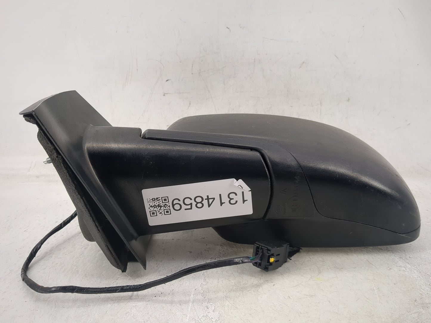 2015 Dodge Journey Passenger Side View Mirror - Right Door Mirror OEM Used - Oemusedautoparts1.com