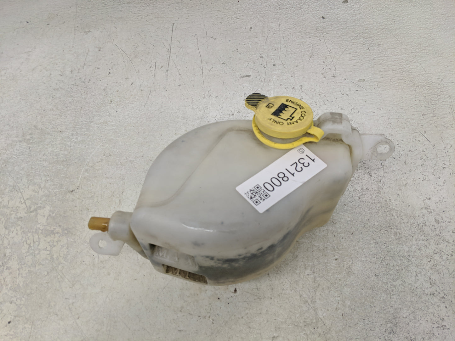 2015 Dodge Journey Windshield Washer Fluid Reservoir Bottle Oem - Oemusedautoparts1.com