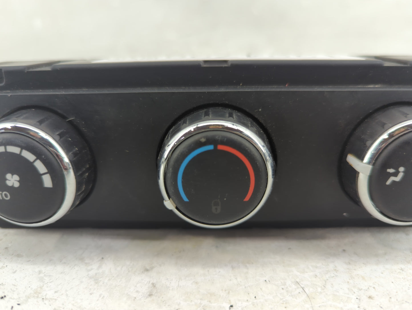 2011-2020 Dodge Journey Climate Control Module Temperature AC/Heater Replacement P/N:55111312AC Fits OEM Used Auto Parts - O
